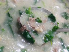 -标记美食新鲜猪杂(兴南大道店)