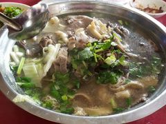 -谢老五跷脚牛肉·非遗传承店