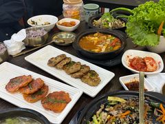 -釜山豚骨汤饭(芝罘万达广场店)
