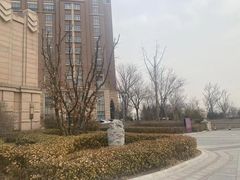 -天津京基皇冠假日酒店