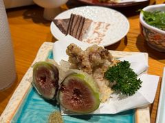 -花和海鲜自助(梅江店)