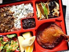 -暖食光·台式家庭餐厅·生日主题店(万达店)