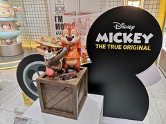 -泡泡玛特POPMART(上海环球港店)