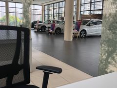 -上德宝骏宝马5S店