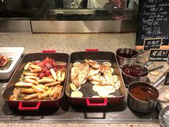 -松山湖凯悦酒店·Café自助餐厅·周末火舞秀表演