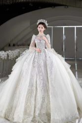 -Color卡诺婚纱礼服馆(南京严选店)