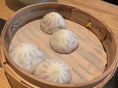 蟹黄汤包-东园小馆(苏州中心店)