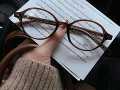 -爱视眸Eyeblling眼镜·依视路·蔡司镜片折扣店(百联南方商城购物中心)