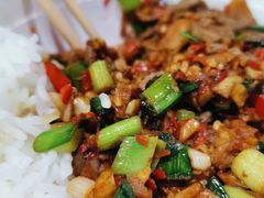 五花肉炒猪肝-霸碗盖码饭(长沙河西通程店)