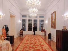 -南京双门楼宾馆(盐仓桥地铁站阅江楼店)