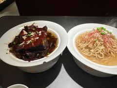 -吴越荣记苏州菜·松鼠桂鱼100%活鱼现做(斜塘老街店)