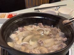 -烹然四季椰子鸡火锅(团结湖总店)
