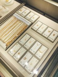 -周大福(劝业场店)