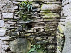 -高荡千年布依古寨旅游景区