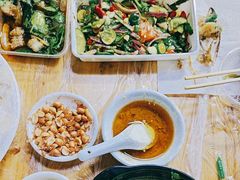 -官塘陈记鱼生·潮汕砂锅粥·牛肉火锅(潮枫路总店)