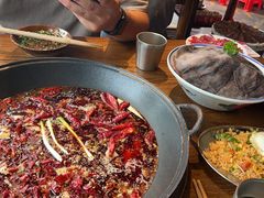 -萍姐火锅·公路夜市(武汉首店)