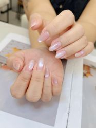 -七彩虹美甲美睫 半永久