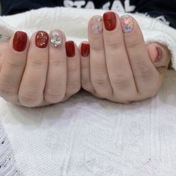 -九画美甲