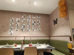 -海底捞火锅(新松江路生日主题店)