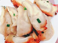 -胡记锅贴·沪上游子老鸭粉丝汤(太原路店)