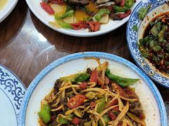 -三锅莊·牦牛肉火锅·香格里拉特色藏餐宴请餐厅(昆明创始店)