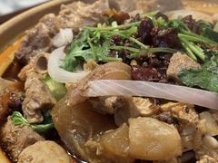 -沙胆彪炭炉牛杂煲(上海日月光广场店)