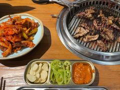 -金龙烧烤·牛肉面(西塔店)