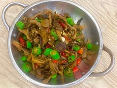 -江城燕子大排档(江汉路步行街店)