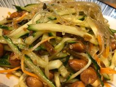 凉拌素三丝-小金鬼·煎饺·鸽子汤