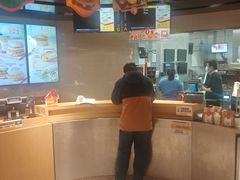 -麦当劳(龙阳路店)