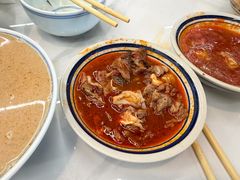 -邱芳粉店(迎宾大道旗舰店)