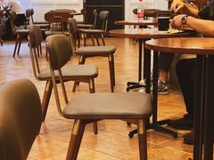 大堂-星巴克臻选(广州沙面店)