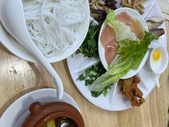 -德致祥云南过桥米线(云天小苑店)