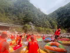 -安吉龙王山峡谷漂流