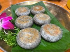 香格里拉青稞粑粑-老滇山寨•云南特色菜•地方菜•民族风情歌舞表演(金碧店)