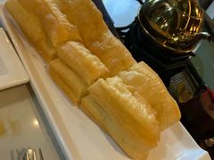 招牌超大油条-悦满楼·西关名点·湛江名菜(航空综合大厦店)