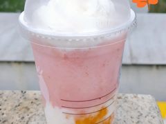 粉荔荔胶原酸奶冻-瑞幸咖啡(沙河世纪广场一层店)