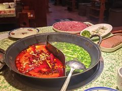 -鸿姐老火锅(静安店)