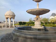 -东港音乐喷泉广场