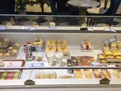 面包甜点陈列柜-米洛克欧洲蛋糕(西南路店)