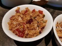腊味煲仔饭-汤城小厨•粤菜•靓汤(苏州街店)