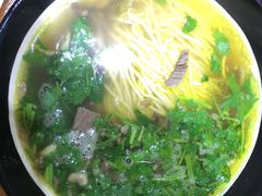 -杨记清芳牛肉拉面(京广路店)
