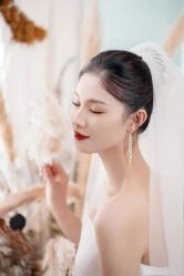 -欣薇婚纱(新源乐汇城店)