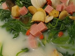 -鱼亨小鲜酸菜鱼(大信店)