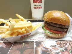-The Habit Burger Grill 哈比特汉堡(爱琴海店)