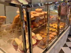 面包甜点陈列柜-味多美蛋糕(大兴店)