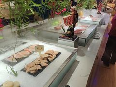 -腾阁自助餐厅(朝林广场店)
