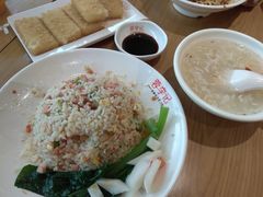 -蓉李记成都名小吃(武汉菱角湖万达店)