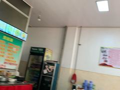 大堂-谭老太正宗柳州螺狮粉(家和花园店)