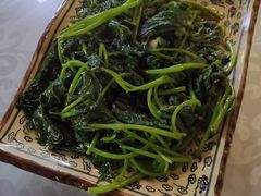 -范饭椰林川湘味海鲜·椰子鸡(三亚湾椰梦长廊店)